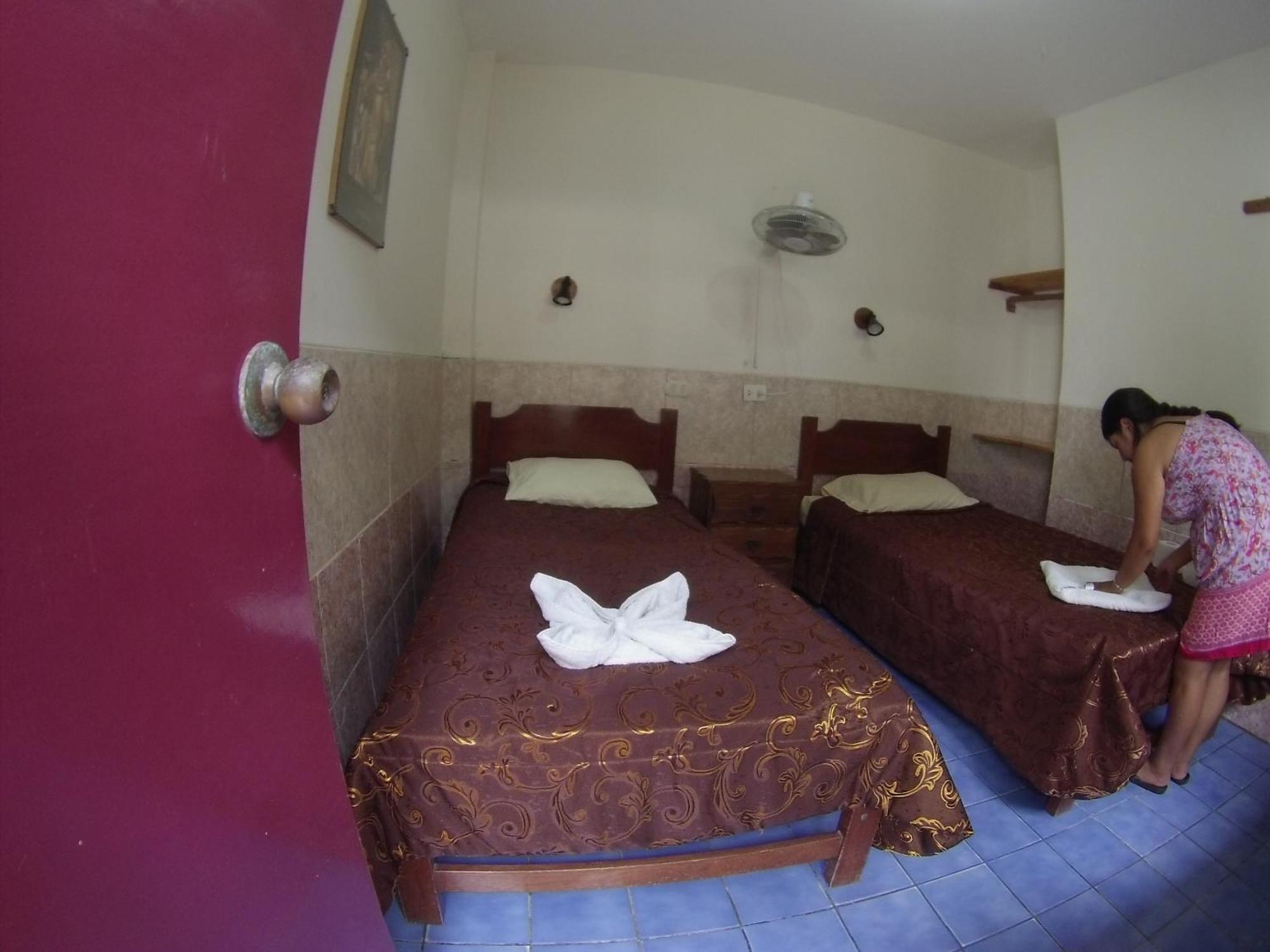 Hostal Naylamp Huanchaco Esterno foto